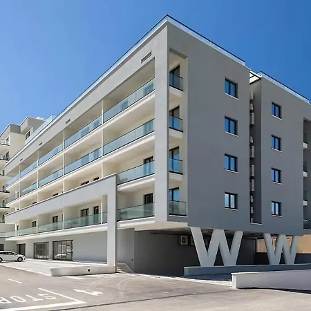Amfora Selection - Luxury With Swimming Pool And Garage *