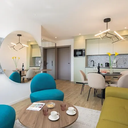 Amfora Selection - Luxury With Swimming Pool And Garage Apartment Makarska