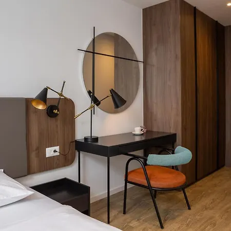 Amfora Selection - Luxury With Swimming Pool And Garage Apartment *